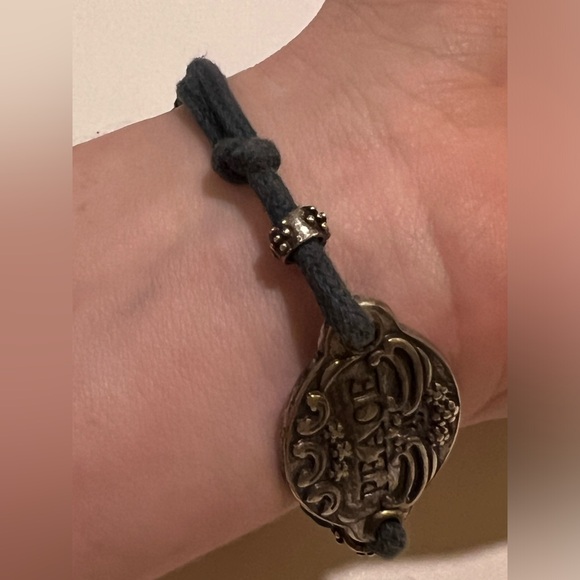 WOMEN’S LUCKY BRAND “PEACE” BRACELET. - Picture 6 of 12